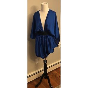 Bebe Front-Clip Blouse w/Bandage Waist